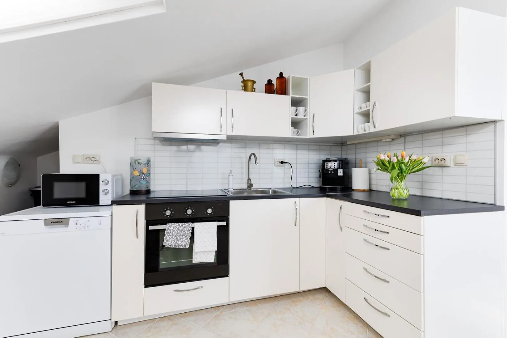 Apartment Anton Malinska Croatia